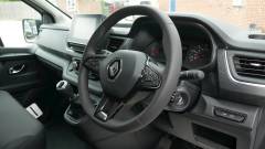 Renault-Trafic-Low-Loader-Luton-20-150ps-Red-Edition-Barn-Doors-Euro-6-interior-steering